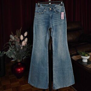 WILD FABLE MID-RISE FLARE JEANS